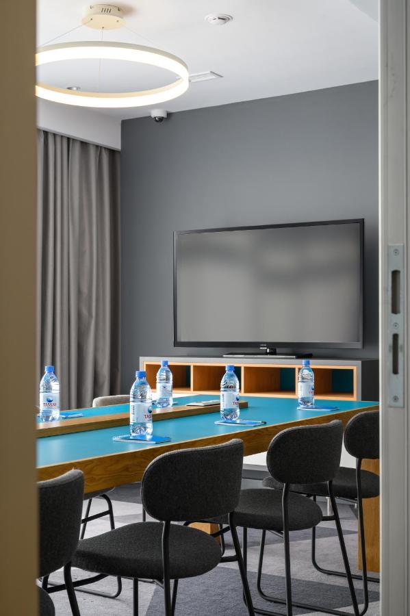 Holiday Inn Express - Almaty By Ihg Ngoại thất bức ảnh